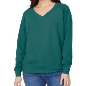 Buffalo Women's Green V-Neck Sweater